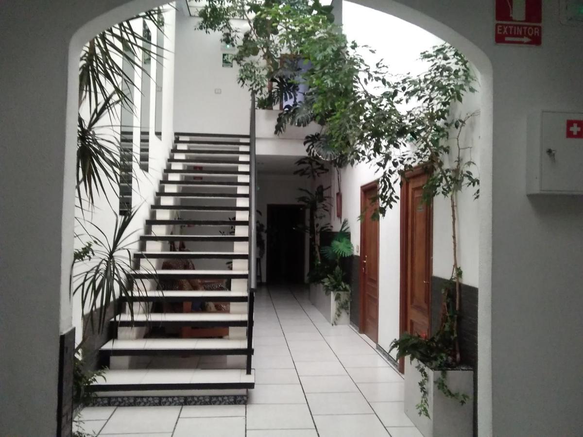 Apartamentos Blanco Y Negro A Guarda Kültér fotó