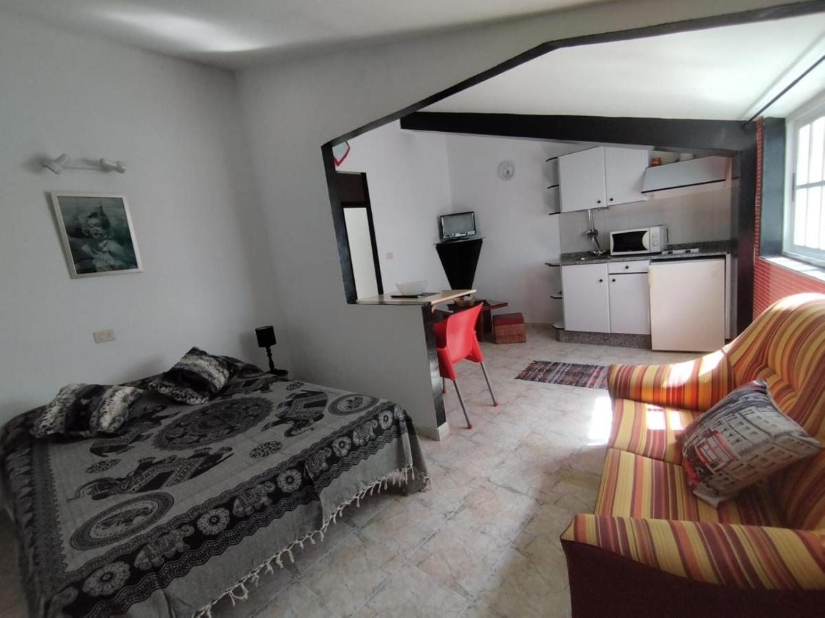 Apartamentos Blanco Y Negro A Guarda Kültér fotó